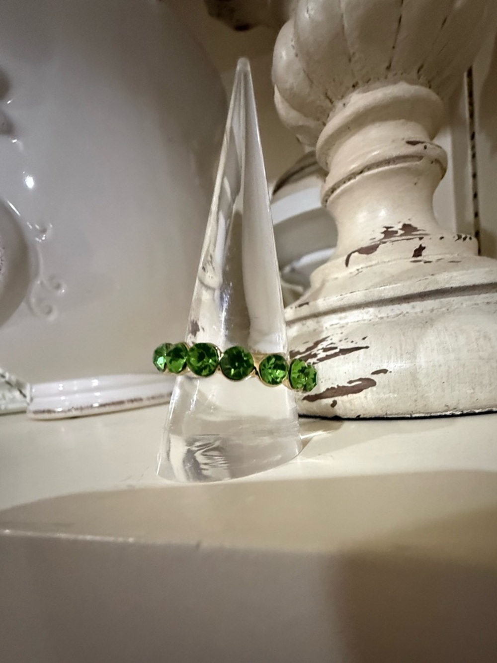 Large Gold Tone and Lime Green Faux Stone Ring Band - Picture 3 of 9